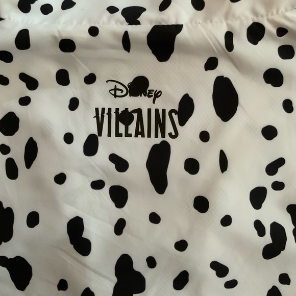 Fila x Disney Villians Collab - Lds Size Large - Picture 1 of 8